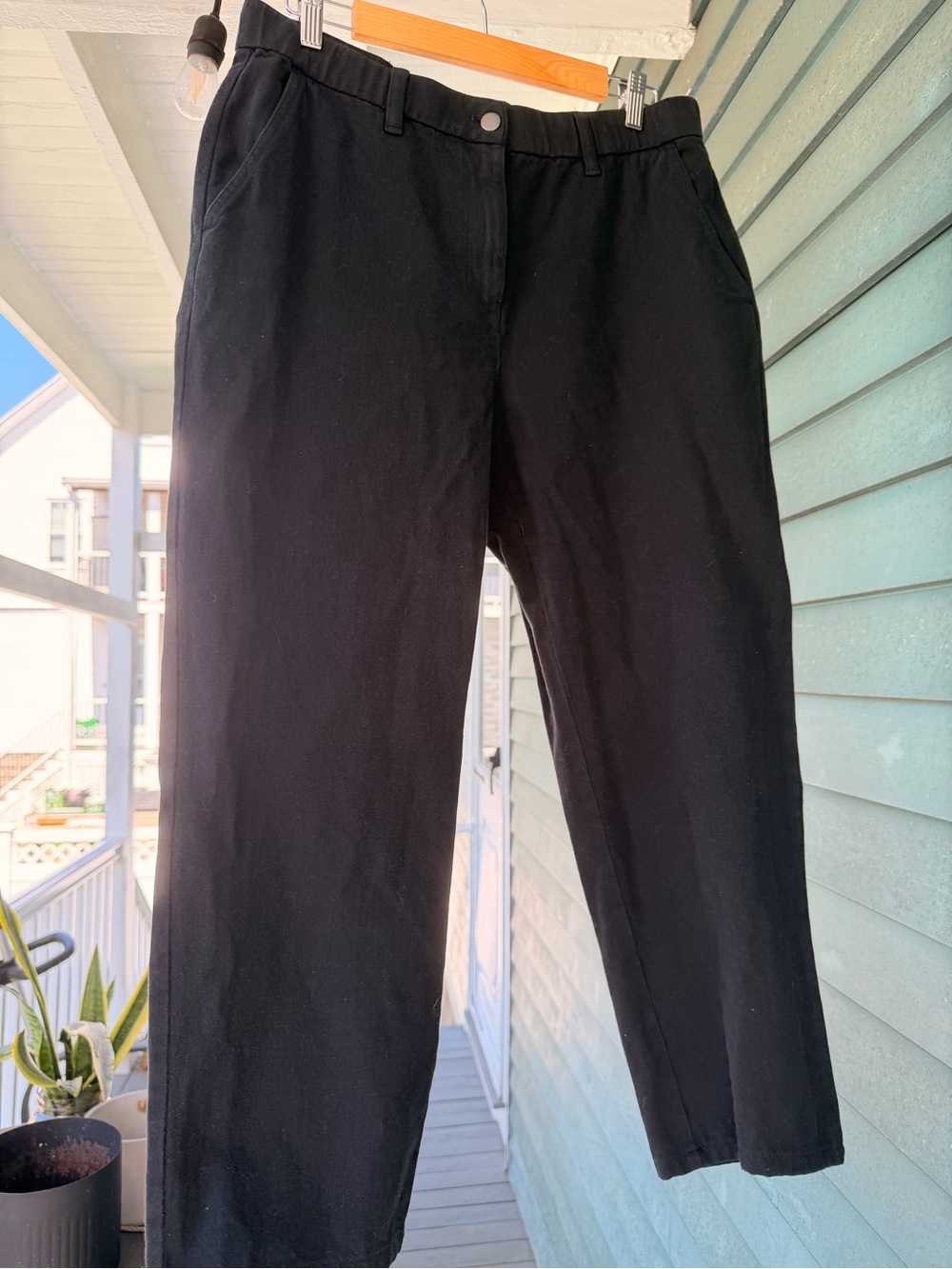 Eileen Fisher Black Garment-Dyed Utility Organic Cotton Tapered Pant